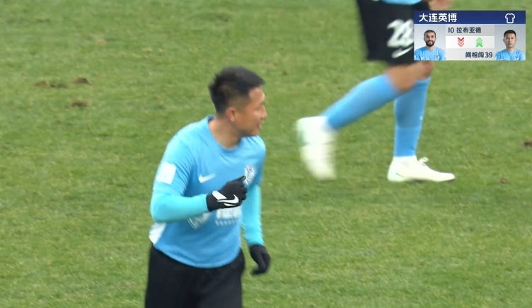 隊長來了！38歲閻相闖替補(bǔ)登場，上演賽季&重返中超首秀！