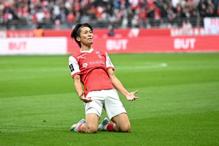 中村敬斗傳射建功，助蘭斯3-1聯賽第二的馬賽&結束法甲15輪不勝