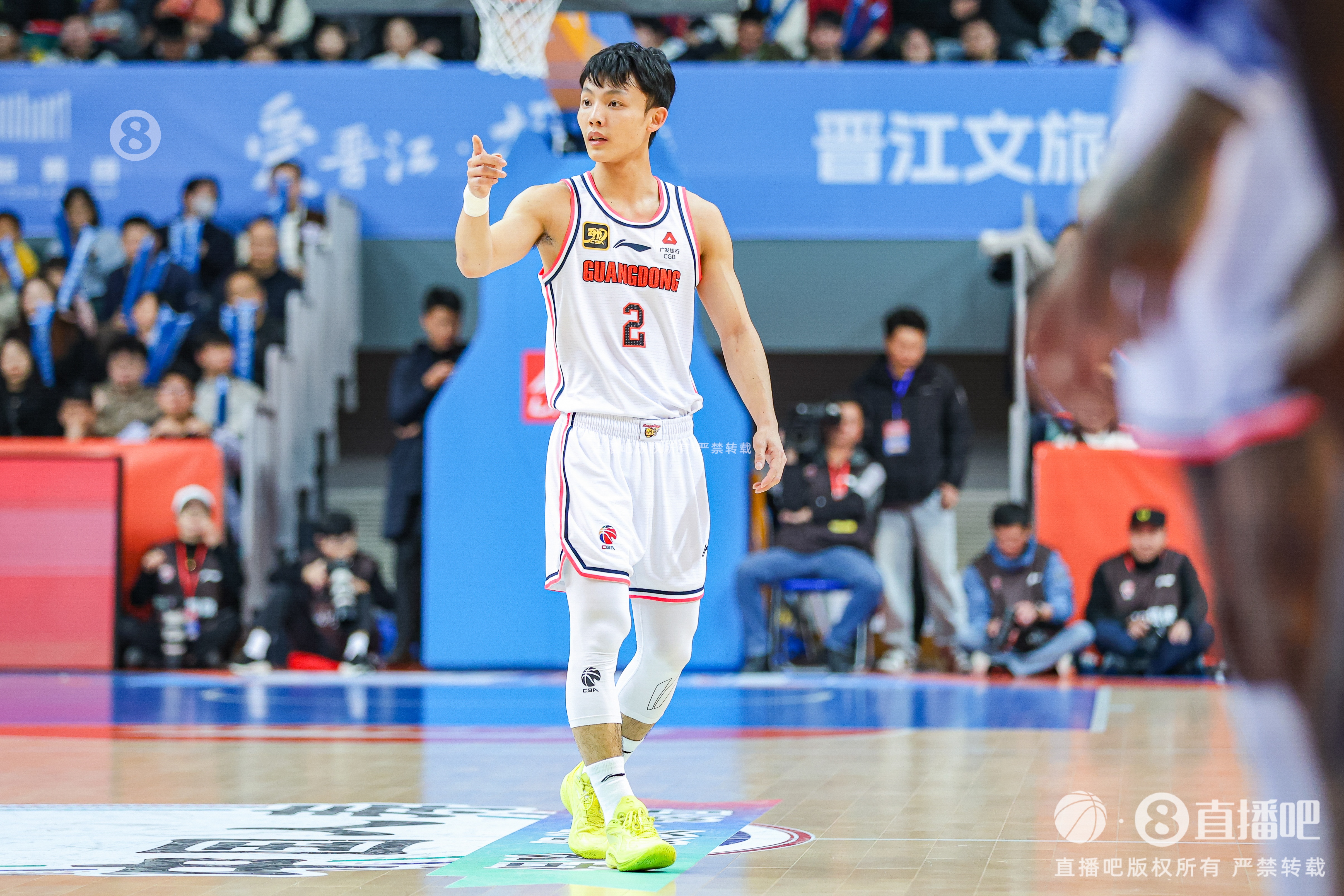 徐杰：身高不是打籃球的唯一標準 努力、勤奮、自律也是天賦