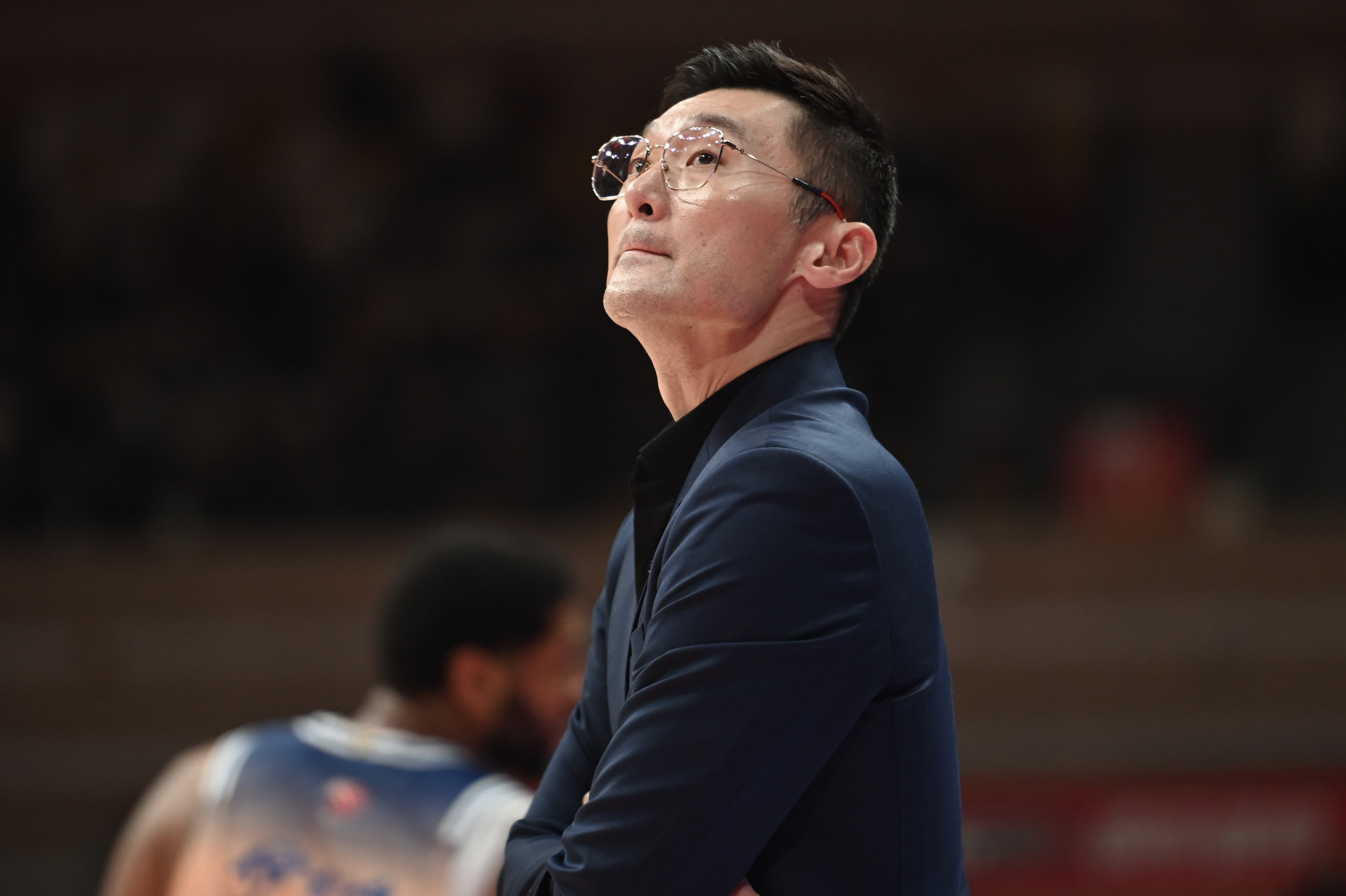 直接拉開(kāi)分差！新疆次節(jié)31-15凈勝深圳16分 開(kāi)局轟20-0